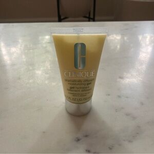 Full size Clinique moisturizing gel